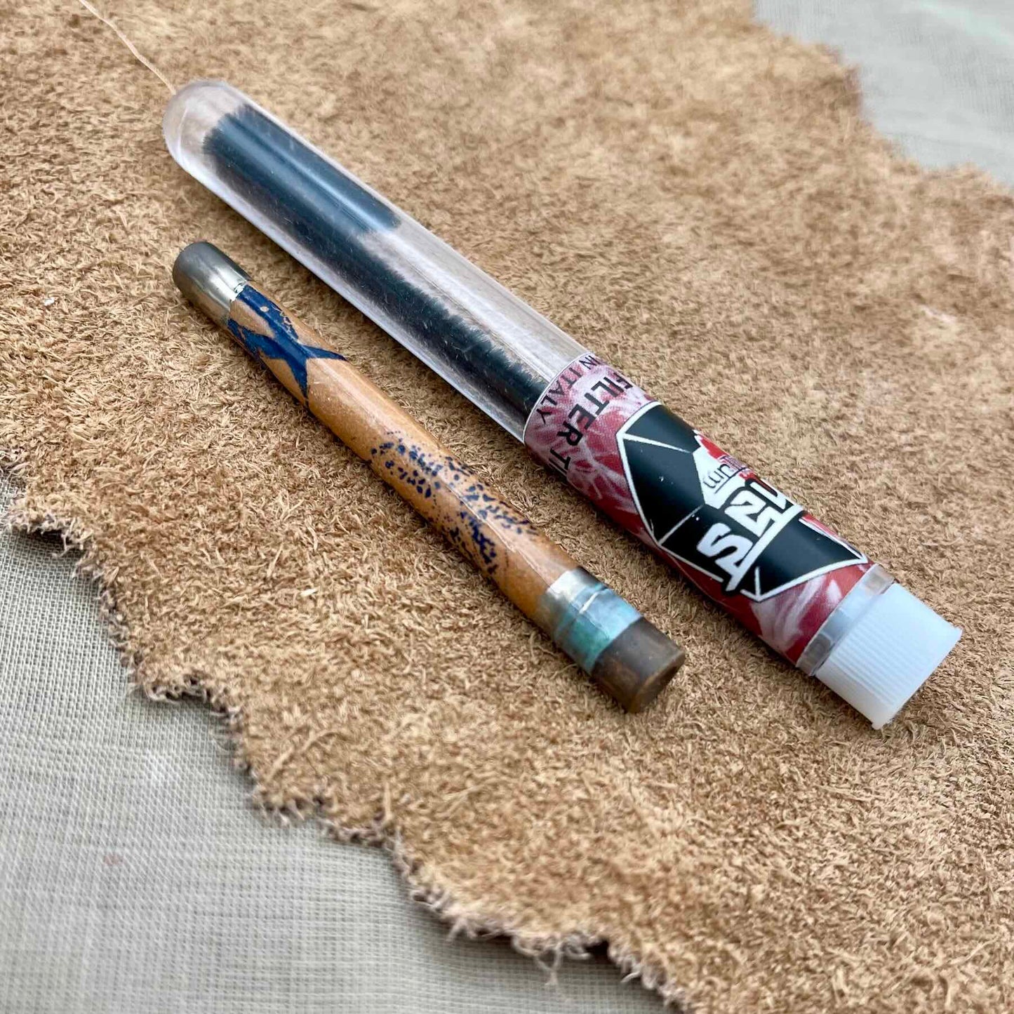 NEW - Clay Filter Tip with Platinum and Turquoise (tube)